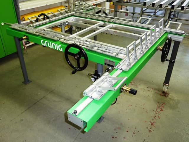 g-stretch-210_03.jpg g-stretch-210_03.jpg