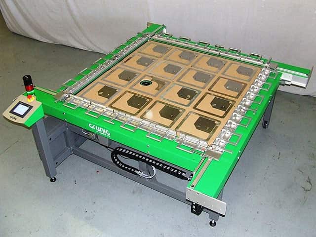 g-stretch-270_03.jpg g-stretch-270_03.jpg