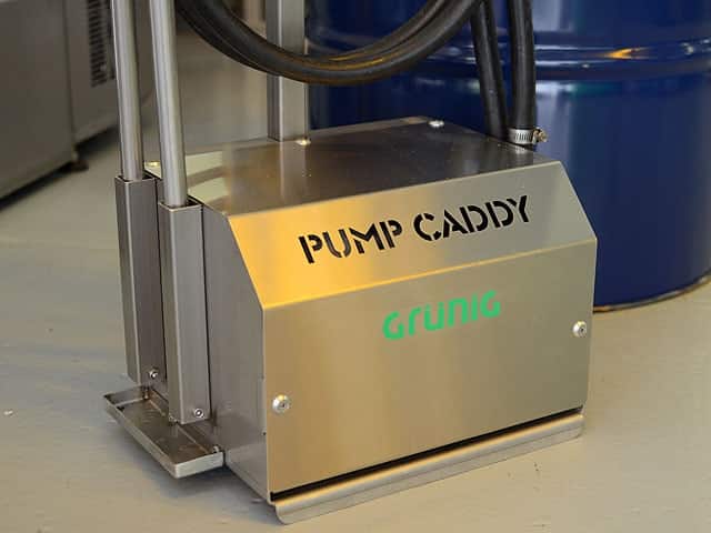 pumpcaddy_06.jpg pumpcaddy_06.jpg